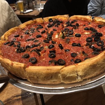 Giordano's - Pizza Near Me - Chicago, Illinois