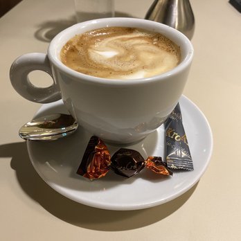 Kröll Strudel-Cafe - Desserts Near Me - Innsbruck, 7