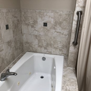 Jamie Walker & Associates - Bathroom with jacuzzi tub and shower - Real Estate Agents Near Me - Baltimore, Maryland