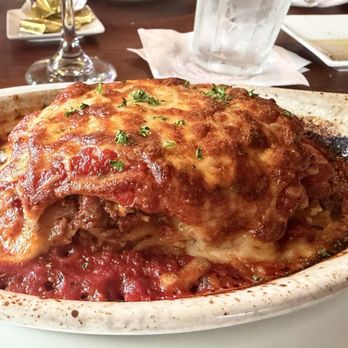 Amore Italian Bistro - Delicious lasagna - Italian Near Me - Dallas, Texas Amore Italian Bistro - Delicious lasagna - Italian Near Me - Dallas, Texas