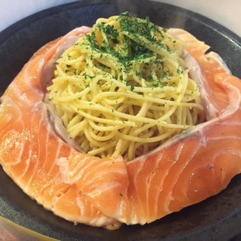 Super Pan - Salmon w/ Garlic Noodles - Teppanyaki Near Me - San Francisco, California Super Pan - Salmon w/ Garlic Noodles - Teppanyaki Near Me - San Francisco, California
