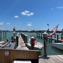 Cocos General Store