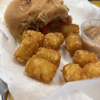 Shelly’s Burger Station - Double cheeseburger - Burgers Near Me - Vandalia, Illinois Shelly’s Burger Station - Double cheeseburger - Burgers Near Me - Vandalia, Illinois