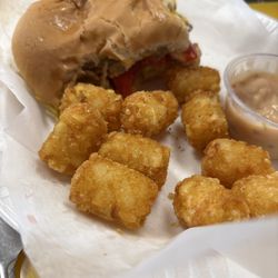 Shelly’s Burger Station - Double cheeseburger
