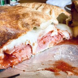 Snuzzle's - Stromboli Stromboli