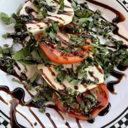 Caprese Salad Caprese Salad