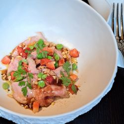 Veal, green peas, marinated strawberries, almonds, pepe rosso di Kampot Pepperfield. 2026 05 04. M1. 274.