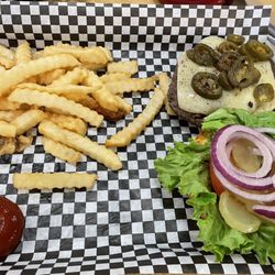 Hillbilly Hideout - Jalapeño cheeseburger with fries