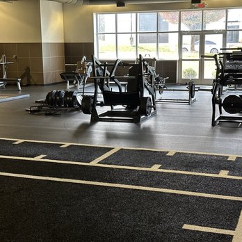 Gold's Gym - legs - Gyms Near Me - Rock Hill, South Carolina Gold's Gym - legs - Gyms Near Me - Rock Hill, South Carolina