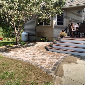 Landscape Plus - a patio with steps leading to a patio - Landscaping Near Me - Goffstown, New Hampshire Landscape Plus - a patio with steps leading to a patio - Landscaping Near Me - Goffstown, New Hampshire