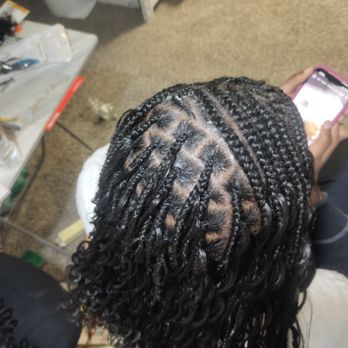 Hali's Hair Braid - Cornrows and Braids - Hair Stylists Near Me - Irving, Texas
