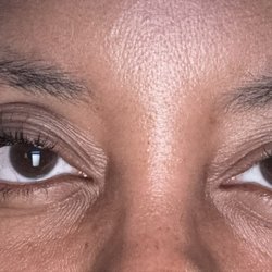 Em Beauty Bar - My new natural last extensions. Classic look.