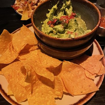 La Popular - Guacamole - Cocktail Bars Near Me - Claremont, California