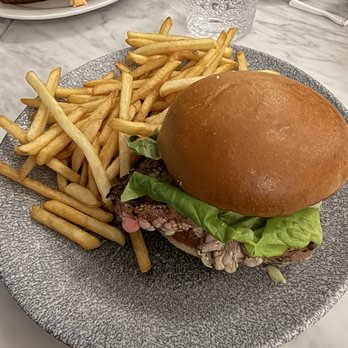 Nicolas Eatery - Ahi tuna burger - French Near Me - Los Angeles, California