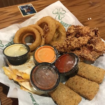 Beef 'O' Brady's - platter of food - Sports Bars Near Me - Brooksville, Florida Beef 'O' Brady's - platter of food - Sports Bars Near Me - Brooksville, Florida