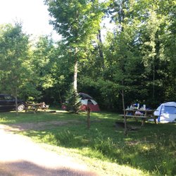 South Shore Campground - More primitive campsites, closely arranged.
