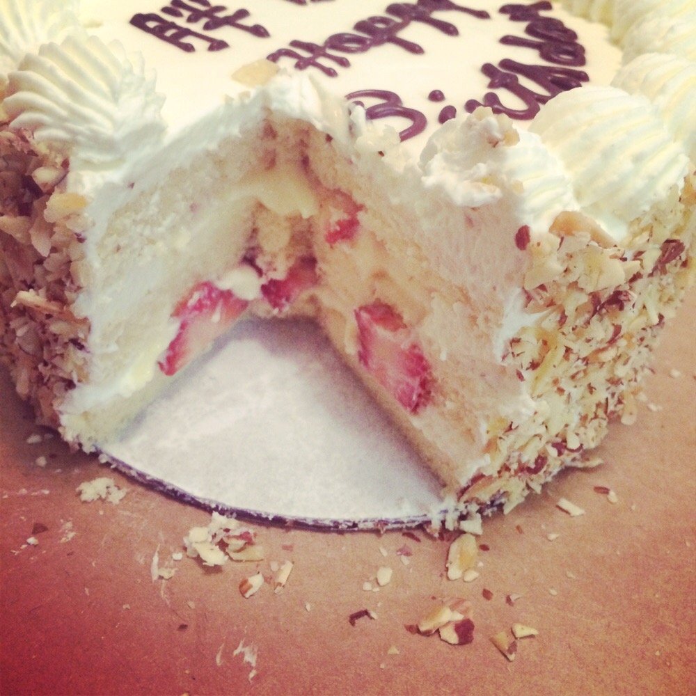 Sweetly Divine - Strawberry cream - Desserts Near Me - Logan, Utah Sweetly Divine - Strawberry cream - Desserts Near Me - Logan, Utah