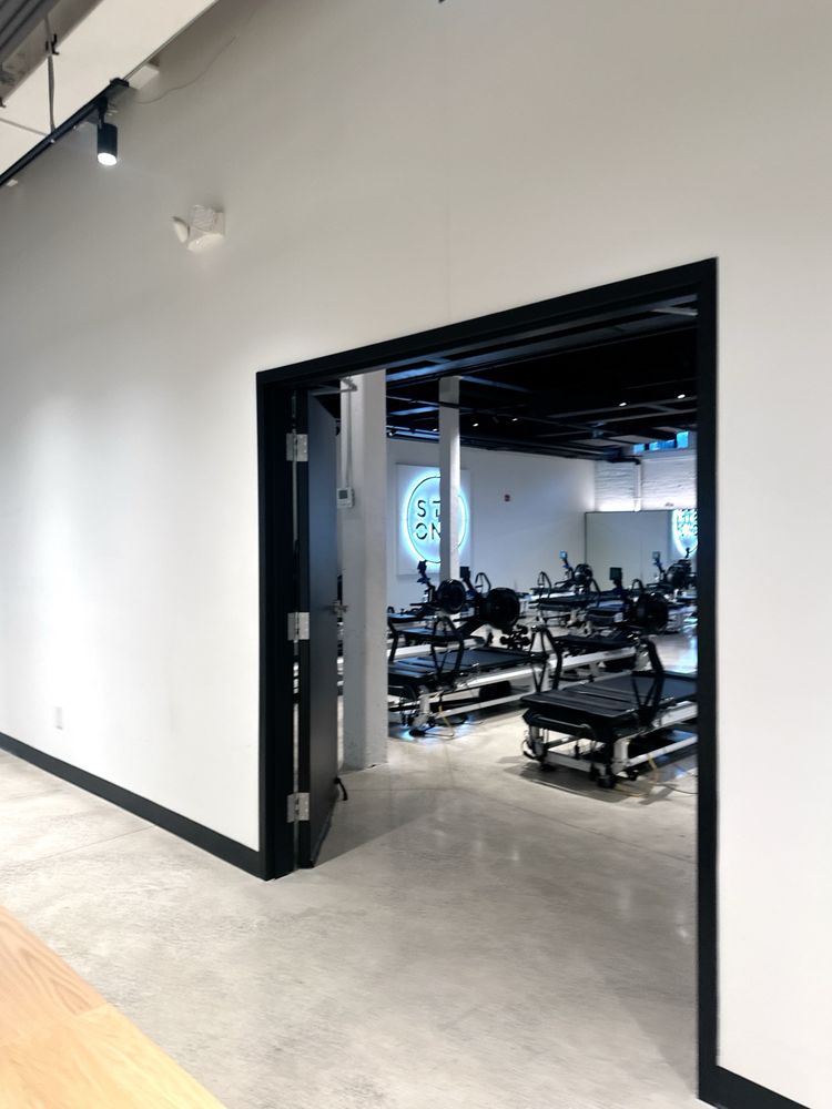 Strong Pilates Logo