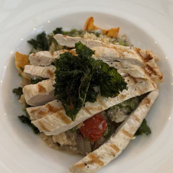 Robins Restaurant - Risotto with chicken - New American Near Me - Cambria, California Robins Restaurant - Risotto with chicken - New American Near Me - Cambria, California