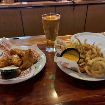 Hooters of Brunswick - Sports Bars Near Me - East Brunswick, New Jersey Hooters of Brunswick - Sports Bars Near Me - East Brunswick, New Jersey
