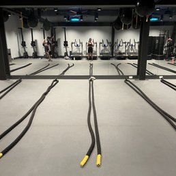 Battle ropes class Battle ropes class