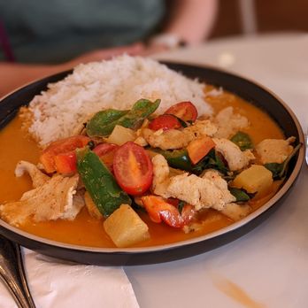 All Rice Thai - Pineapple curry - Thai Near Me - Alexandria, Virginia All Rice Thai - Pineapple curry - Thai Near Me - Alexandria, Virginia