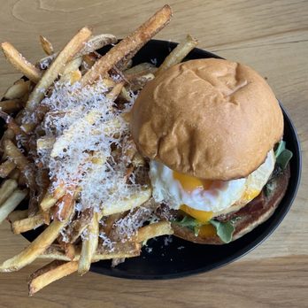 Stone Cellar Bistro - burger - New American Near Me - Arvada, Colorado