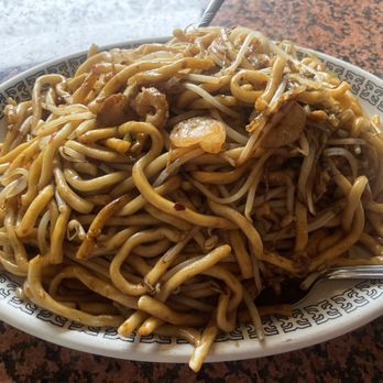 Dragon Pearl Restaurant - szechuan noodles (Shanghai noodles) - Chinese Near Me - Calgary, Alberta Dragon Pearl Restaurant - szechuan noodles (Shanghai noodles) - Chinese Near Me - Calgary, Alberta