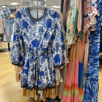 Fox's Ladies Apparel - Women's Clothing Near Me - Boca Raton, Florida Fox's Ladies Apparel - Women's Clothing Near Me - Boca Raton, Florida