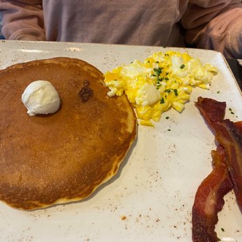First Watch - Cafes Near Me - Royal Oak, Michigan