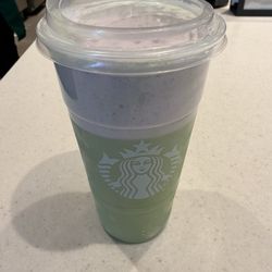 Starbucks - Iced Lavender Cream Matcha made by Barista Eulalia :)
