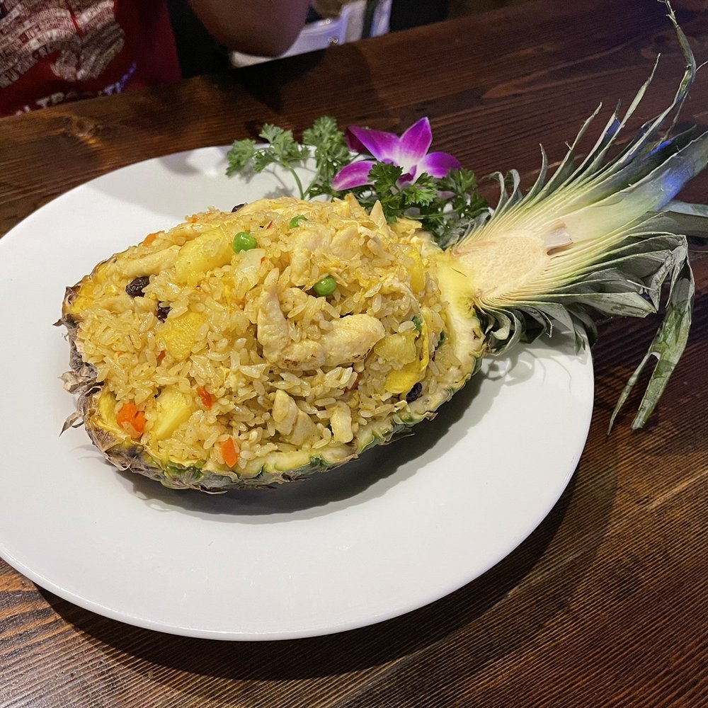 Passion Fin - Pineapple Fried Rice with Chicken - Sushi Bars Near Me - Gainesville, Virginia