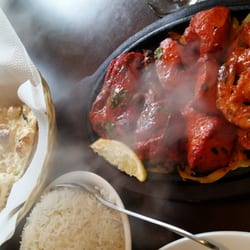 Coriander Kitchen - Tandoori Meat Plate with Garlic Naan