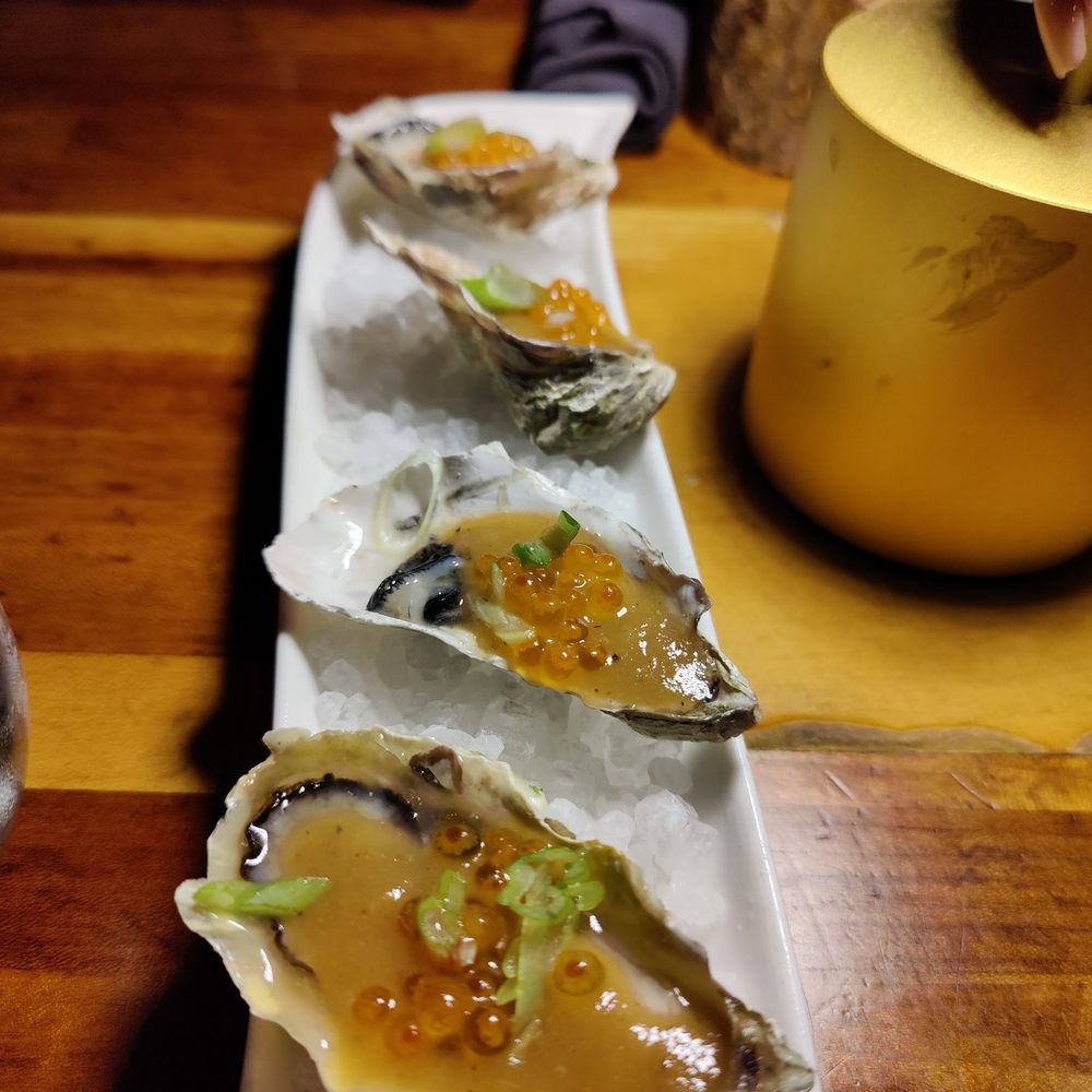 Sobre Mesa - Oysters on the half shell - Cocktail Bars Near Me - Oakland, California Sobre Mesa - Oysters on the half shell - Cocktail Bars Near Me - Oakland, California