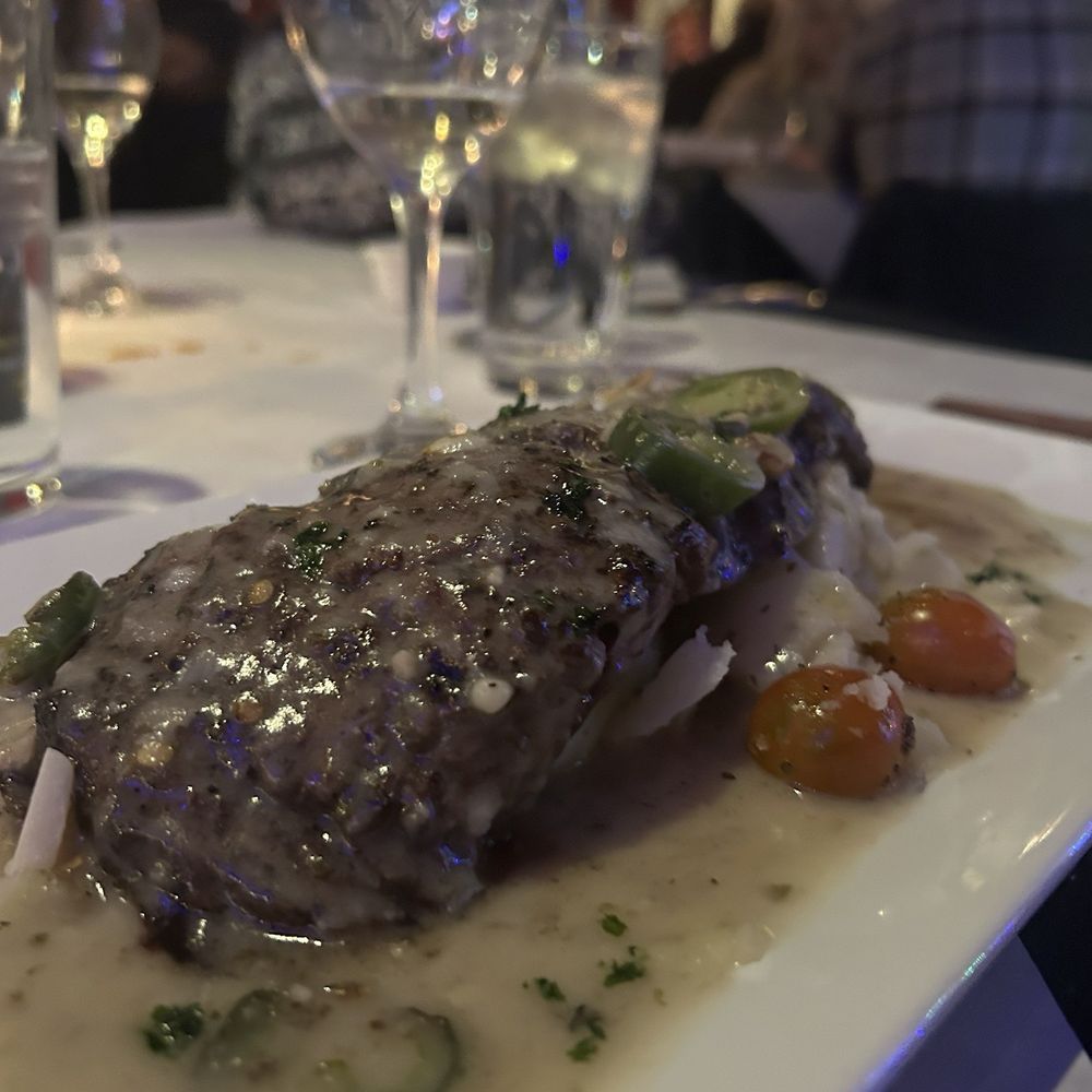 Reyes Steakhouse - Steakhouses Near Me - Park Ridge, Illinois