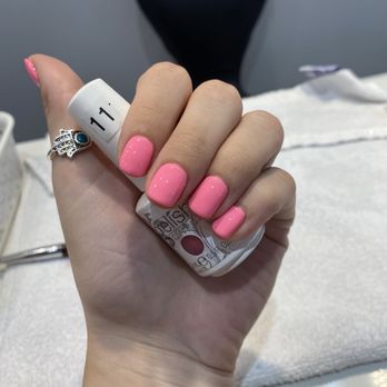 Bilancia Nail Spa - Nail Salons Near Me - Chicago, Illinois