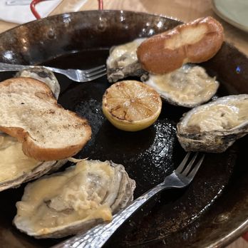 Seaside Oyster Bar - Suwanee - 6 rosemary beach oysters - Seafood Near Me - Suwanee, Georgia