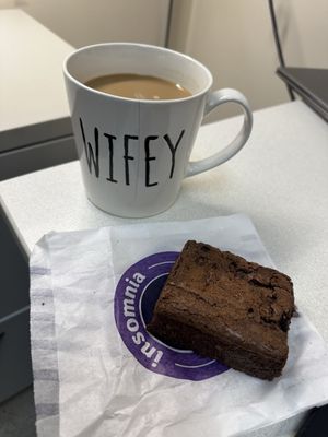 Insomnia Cookies by null