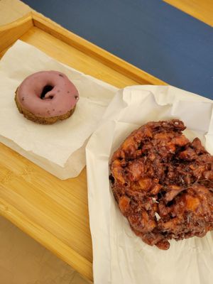 Randy's Donuts by null