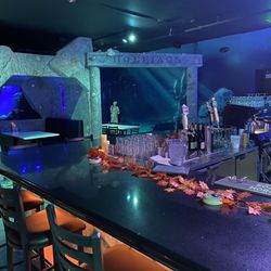 Portal Adventures - Beaverton - The bar and restaurant.