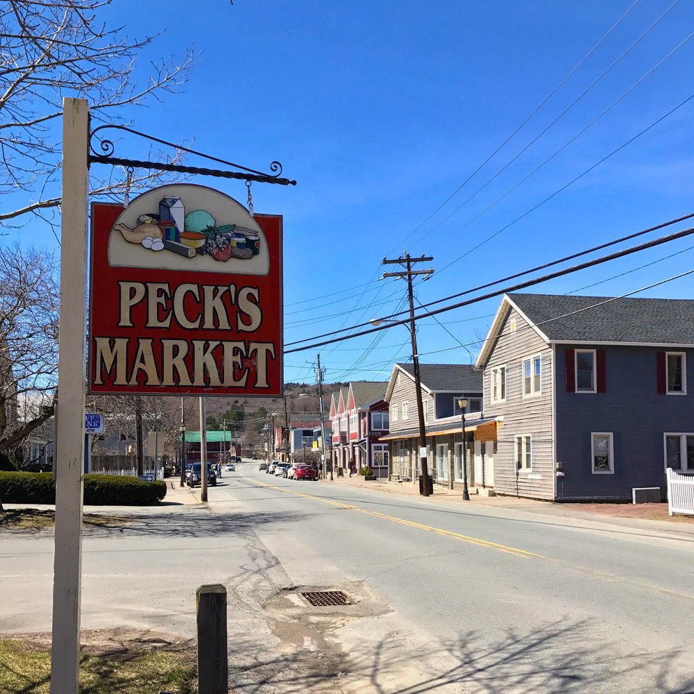 PECK’S MARKET 11 Reviews Grocery 29 Main St, Livingston Manor, NY