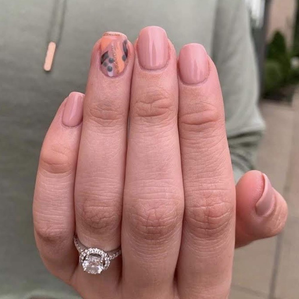 The W Nail Bar - Awesome minimalistic geometric nail art on a dark blush by Nicole! - Nail Salons Near Me - Columbus, Ohio The W Nail Bar - Awesome minimalistic geometric nail art on a dark blush by Nicole! - Nail Salons Near Me - Columbus, Ohio