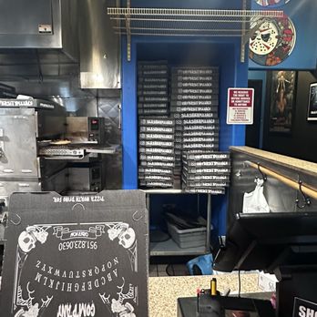 Slasher Pizza - Pizza Near Me - Riverside, California Slasher Pizza - Pizza Near Me - Riverside, California