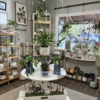 Wolf Home - Jewelry Near Me - Folsom, California Wolf Home - Jewelry Near Me - Folsom, California
