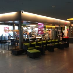 Bäckerei Conditorei Fleischli - Sitzmöglichkeiten im Zentrum Wallisellen bei schlecht Wetter