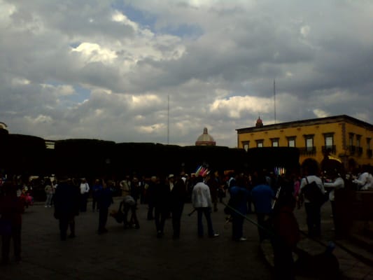 Jardín Allende by null