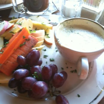 Rams Head Bar - Fondue - Bars Near Me - Timberline Lodge, Oregon