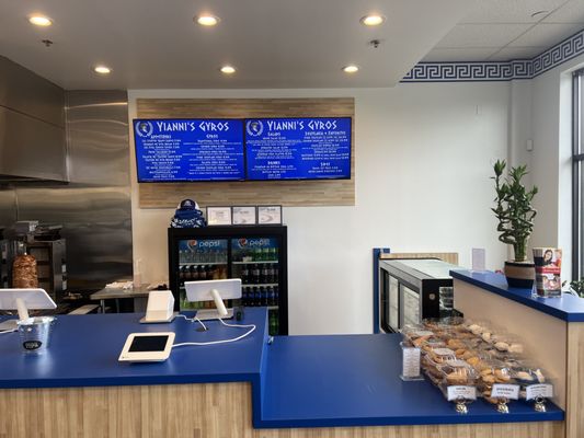 Yianni's Gyros by null