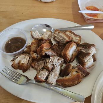 Kainan Sa Laguna - Lechon kawali - Filipino Near Me - Plano, Texas