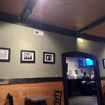 Cuban Burger - Interior - Cuban Near Me - Harrisonburg, Virginia